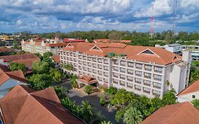Hotel Somadevi Angkor Resort & Spa